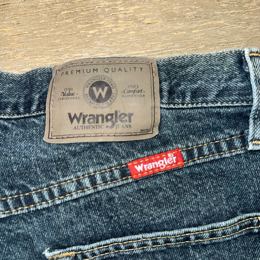 Men’s Wrangler Blue Denim Jeans, 2 pair *bundle* - Picture 8 of 9